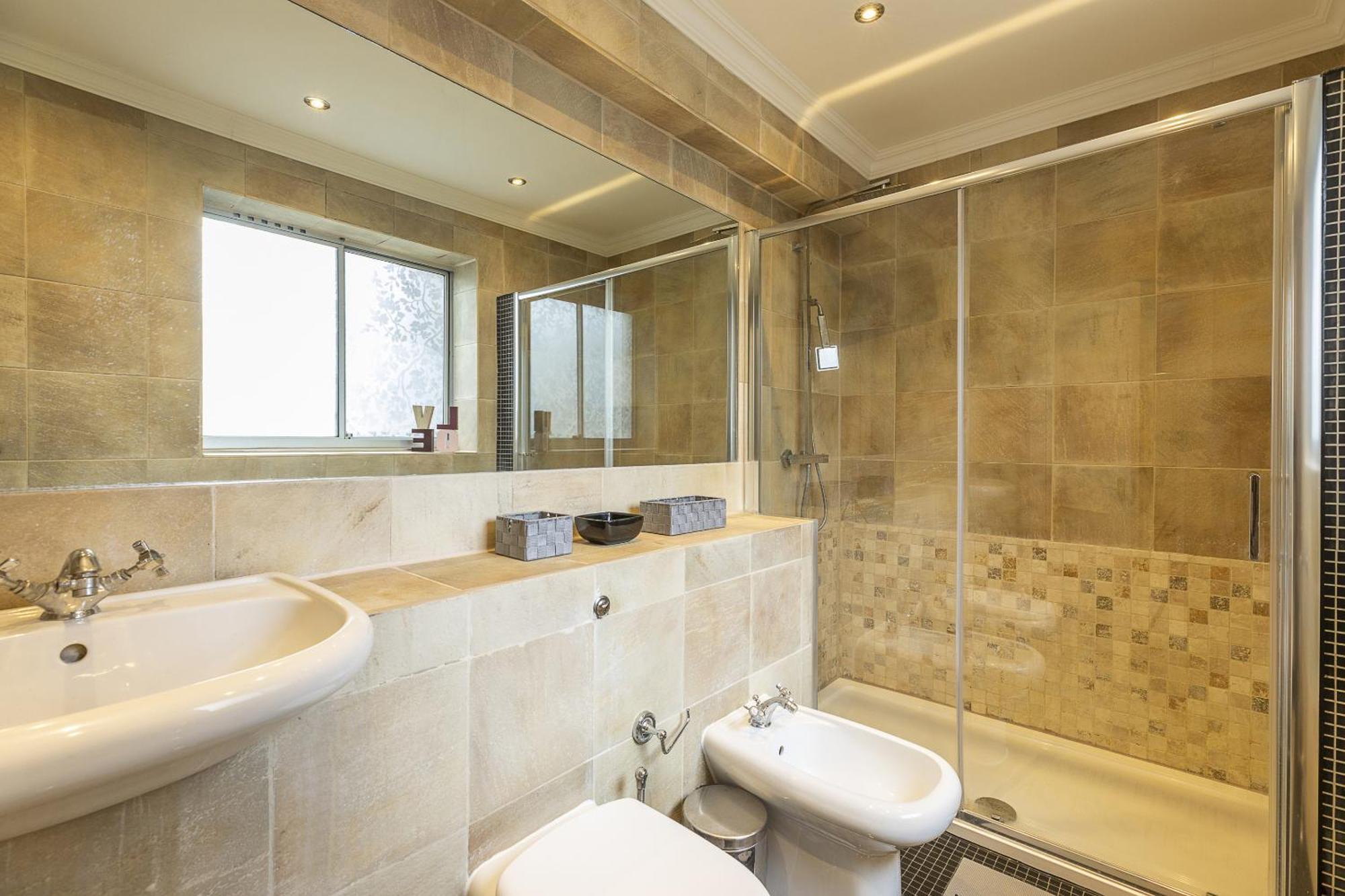 Spacious House Near Hyde Park & Oxford Street * Londres